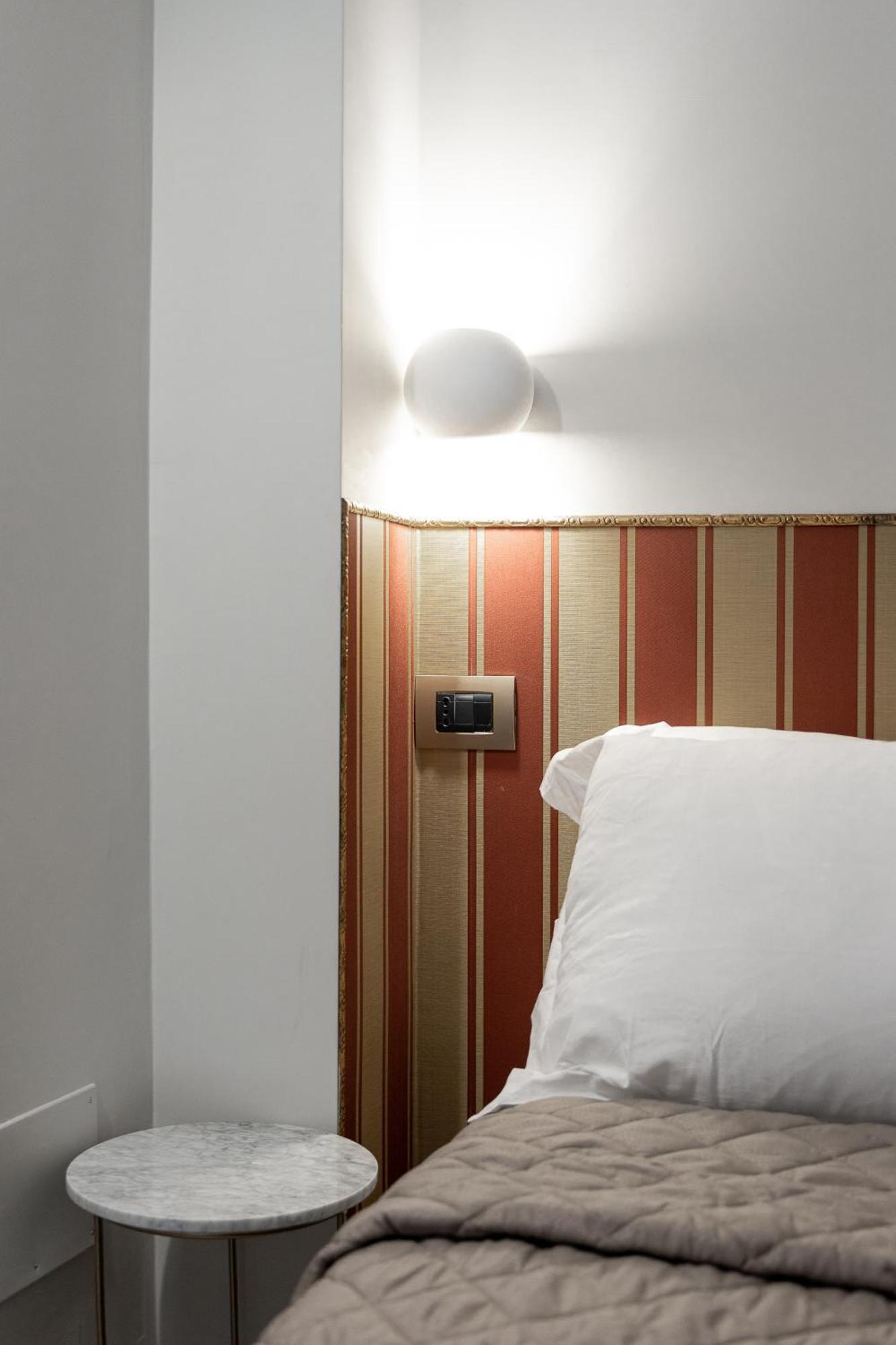 Dimora Cardinal Moroni Hotel Rome Buitenkant foto