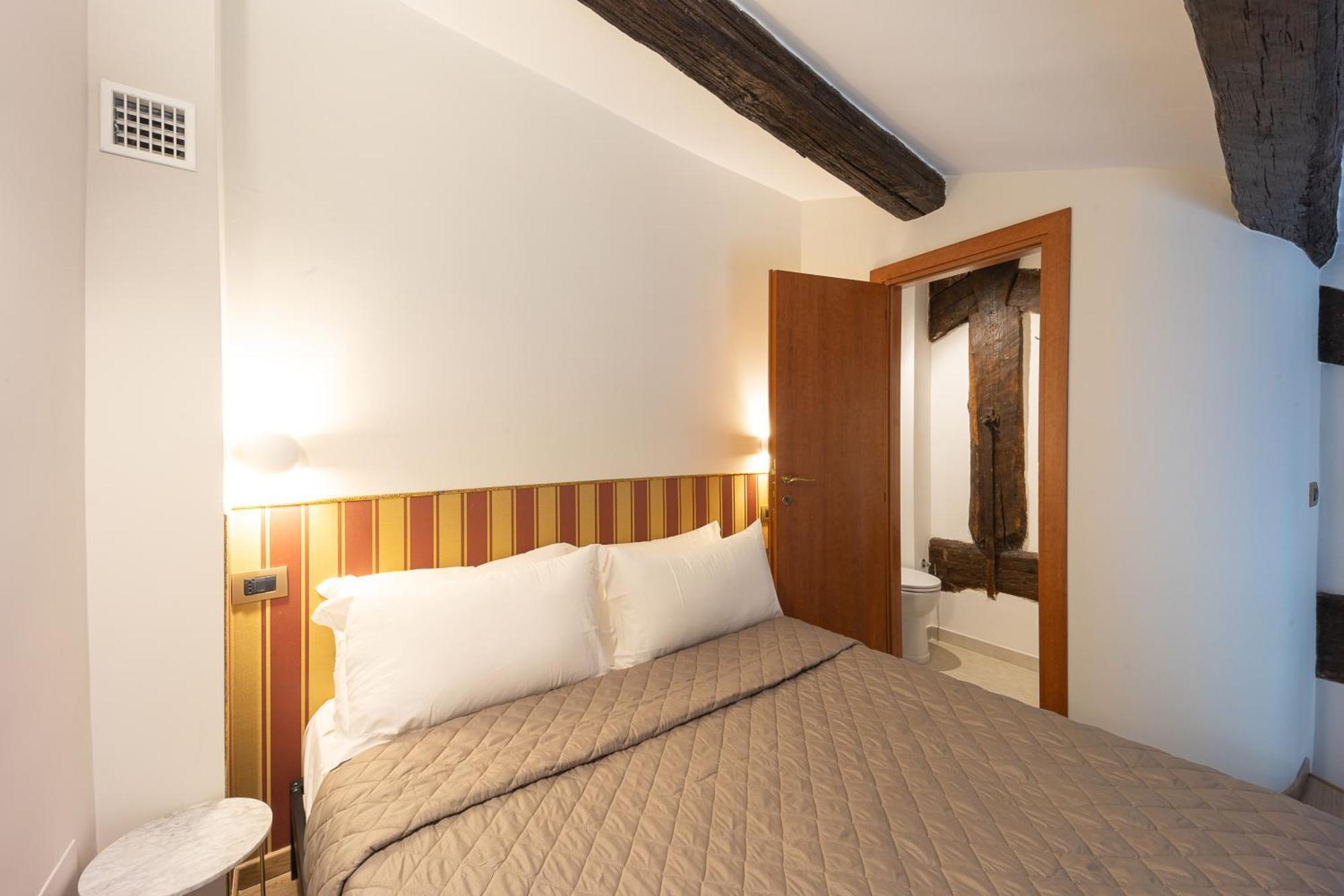 Dimora Cardinal Moroni Hotel Rome Buitenkant foto